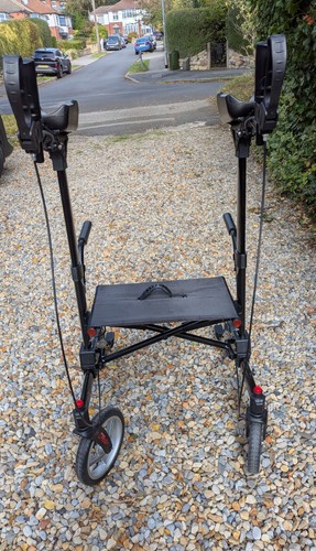 Vgc upright rollator - vgc, walker